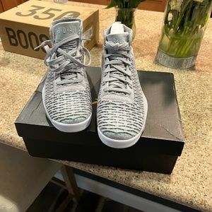 Brand New still in original box Jordan Flyknit Elevation 23 Grey